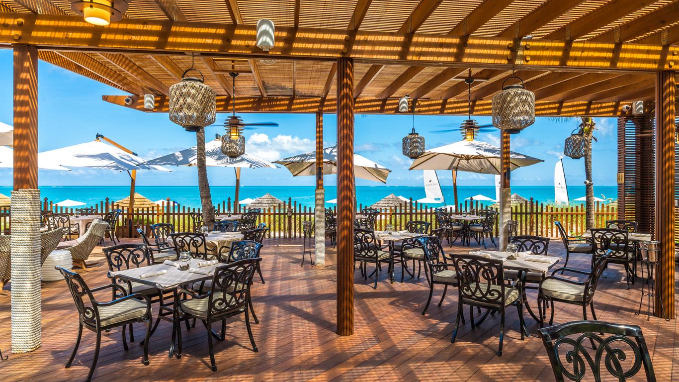 Seven Stars Resort & Spa - Image 1