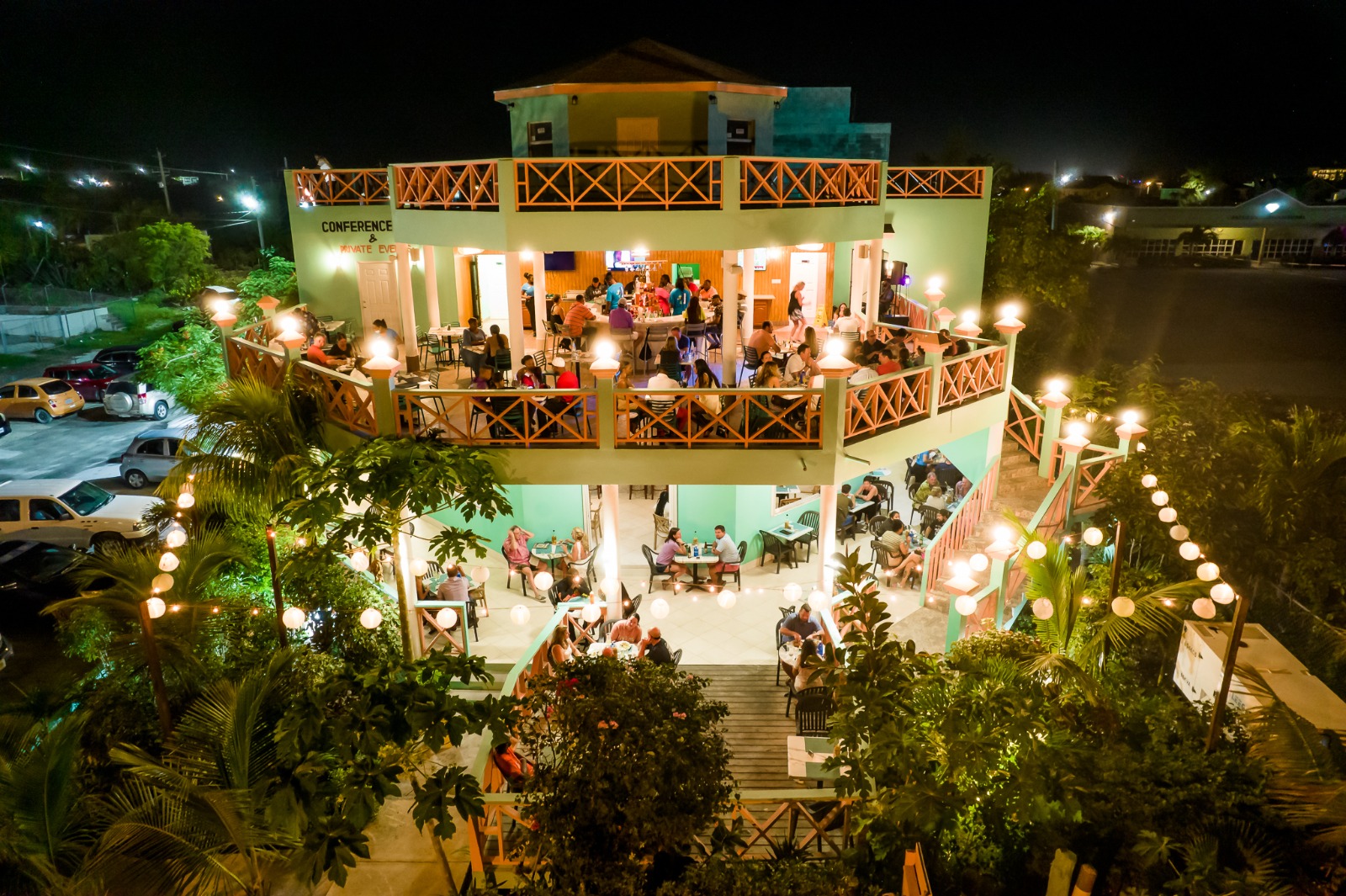 Mr Groupers Restaurant thumbnail 5