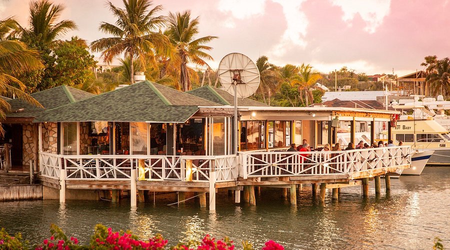 Sharkbite Bar & Grill thumbnail 7