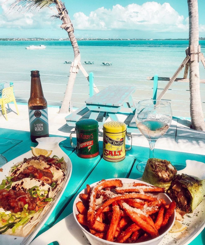 Omar's Beach Hut thumbnail 6